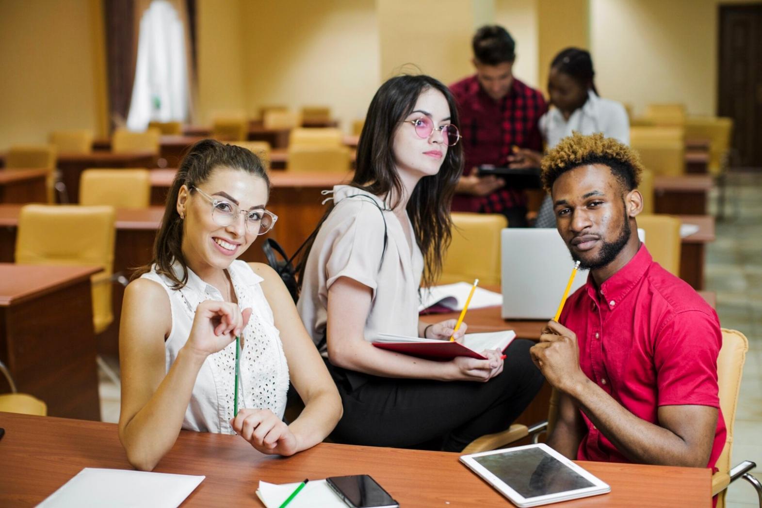 Secure cloud-based financial platform interface demonstration